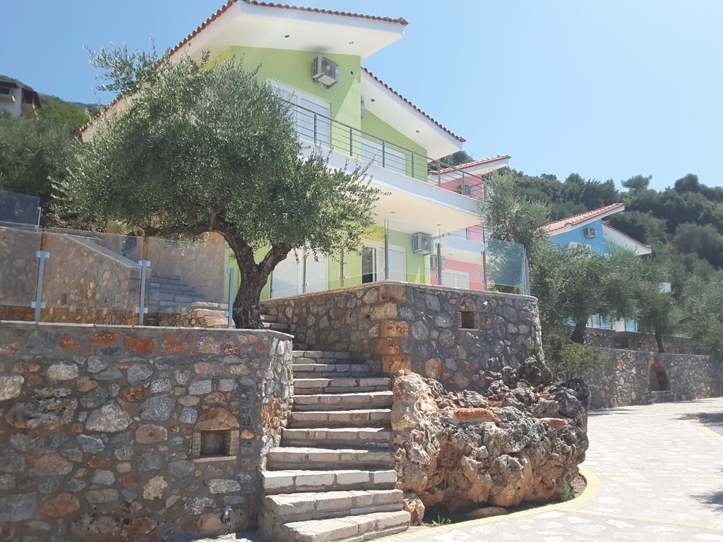 Shiraz Villas Kalamata Eksteriør billede