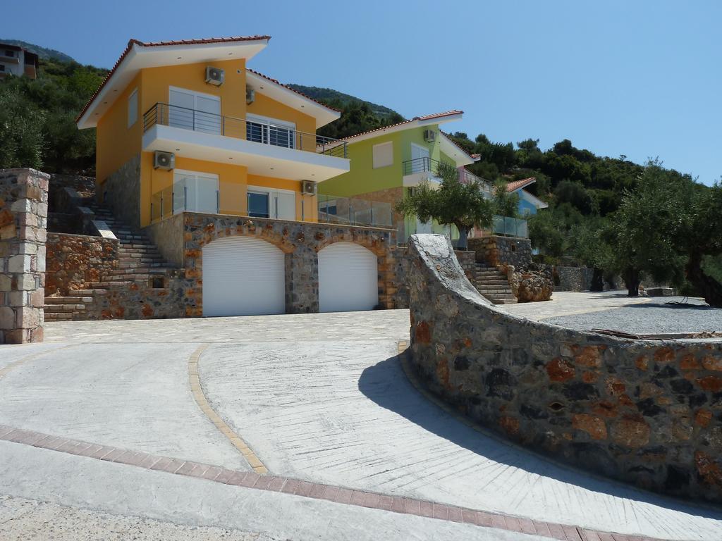 Shiraz Villas Kalamata Eksteriør billede