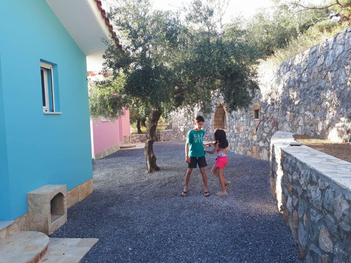 Shiraz Villas Kalamata Eksteriør billede