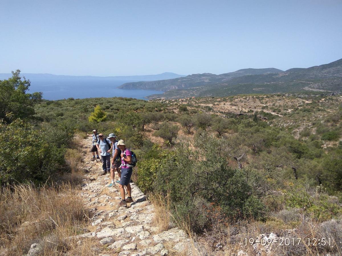 Shiraz Villas Kalamata Eksteriør billede